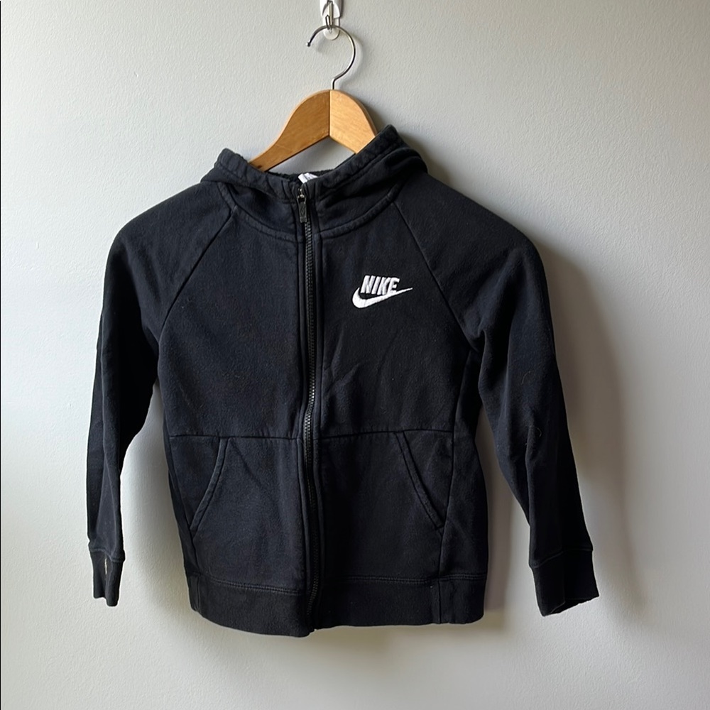 Kids Nike zip up size small
